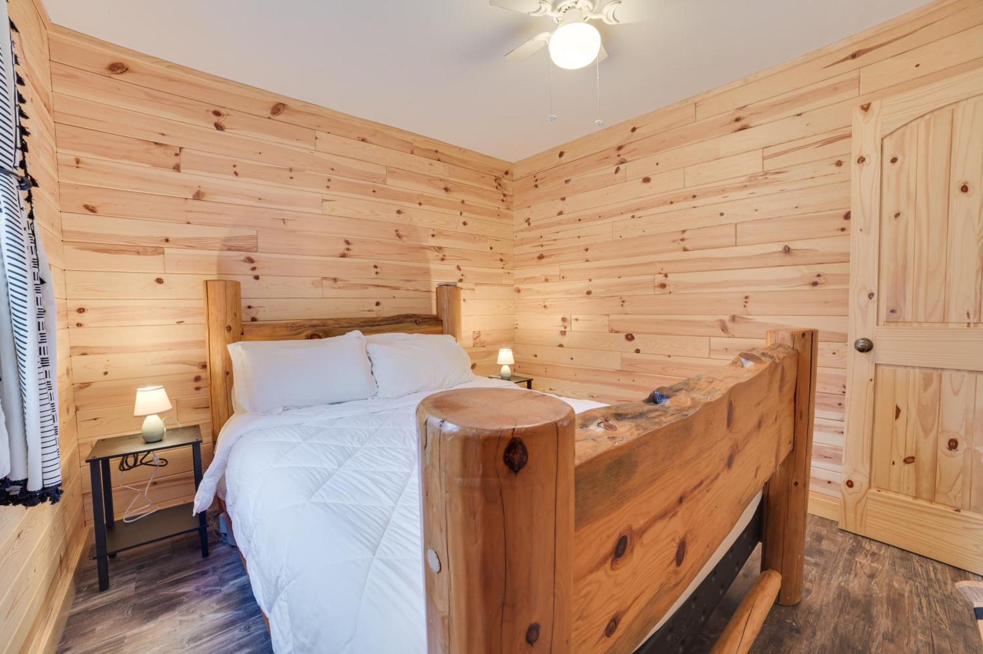 Scenic Evans Hideaway Steps To Lake Huron! Oscoda Exterior foto