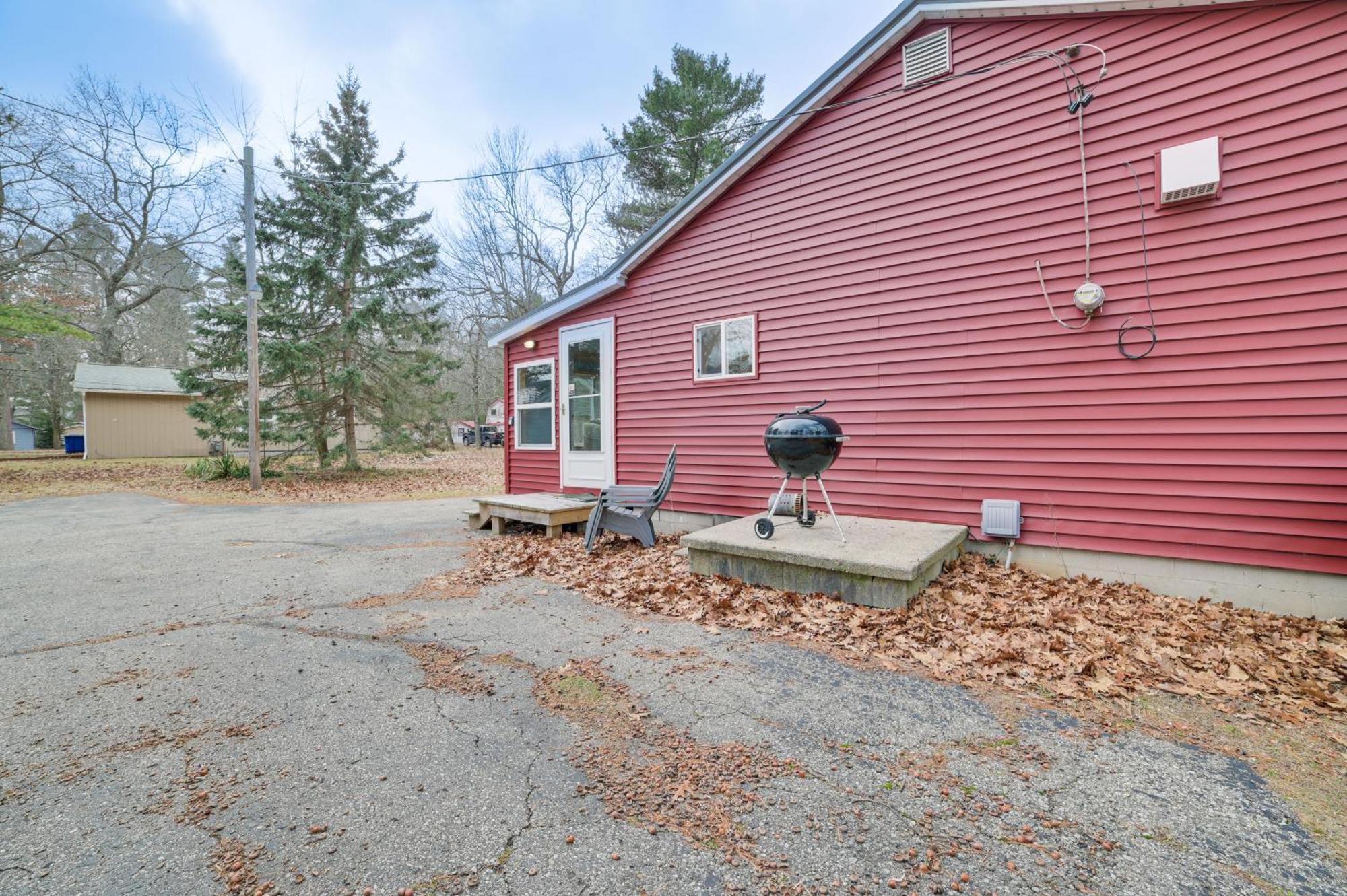 Scenic Evans Hideaway Steps To Lake Huron! Oscoda Exterior foto